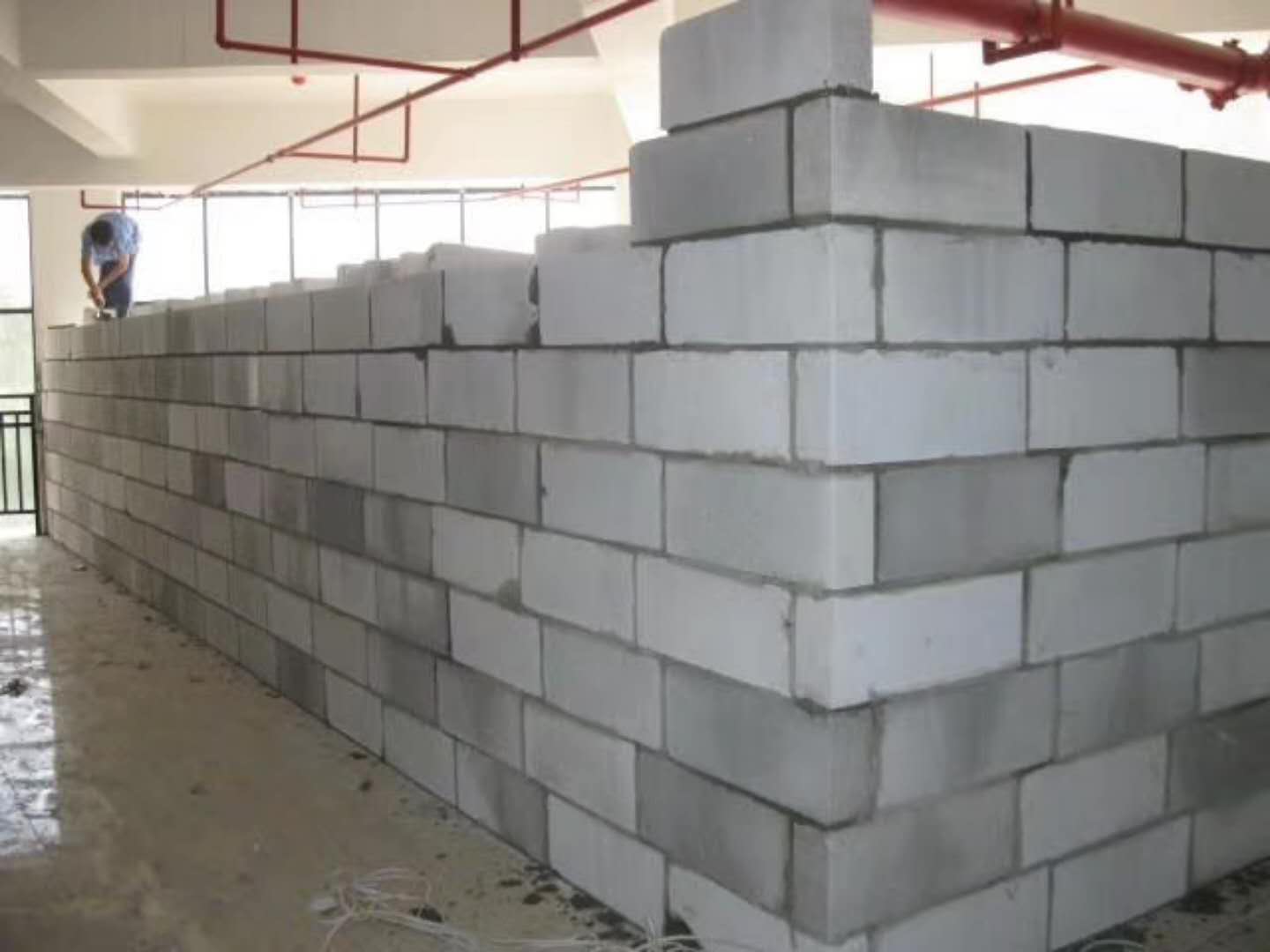 天全蒸压加气混凝土砌块承重墙静力和抗震性能的研究